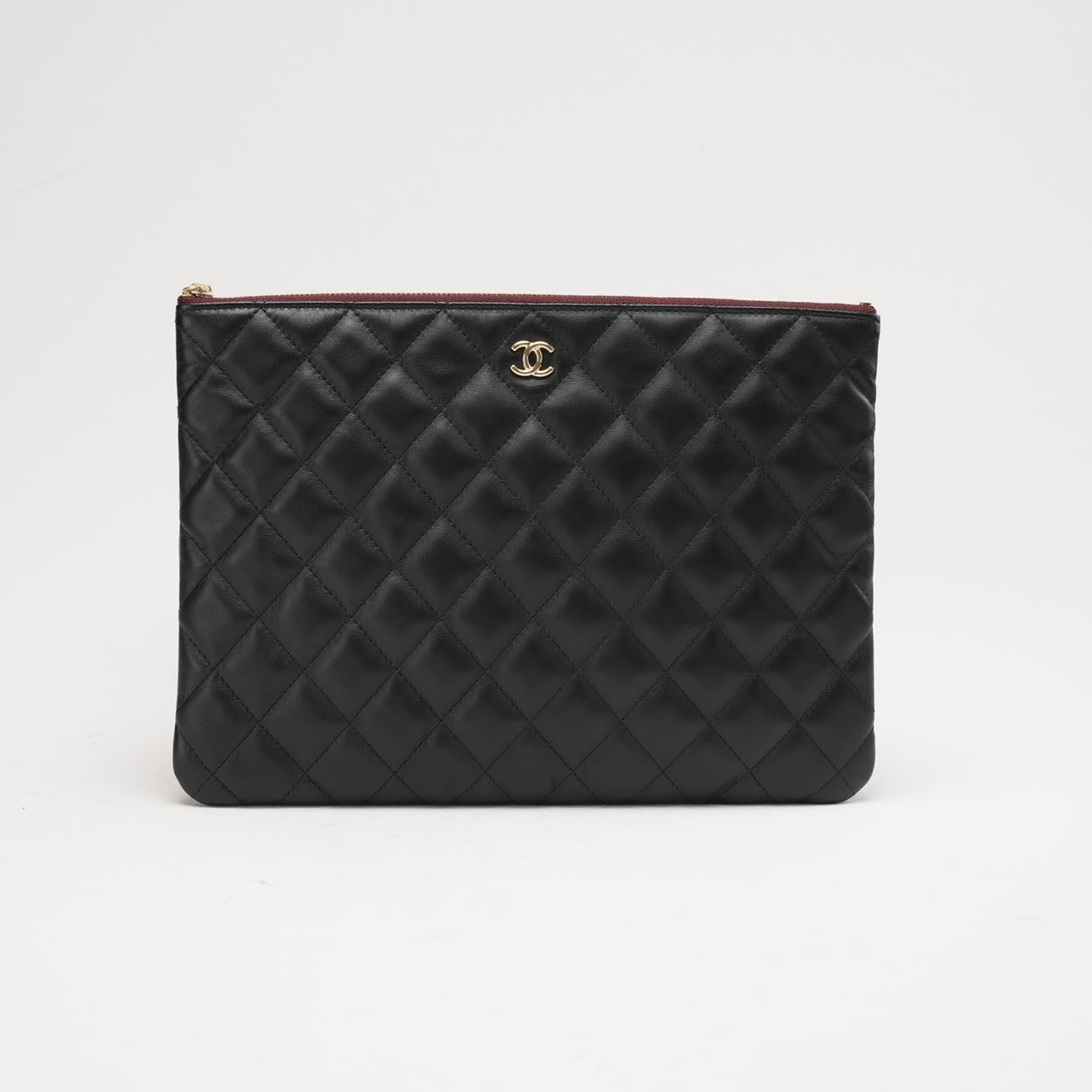 pre-owned coco-vault Chanel Classic Clutch New Medium Black 2018