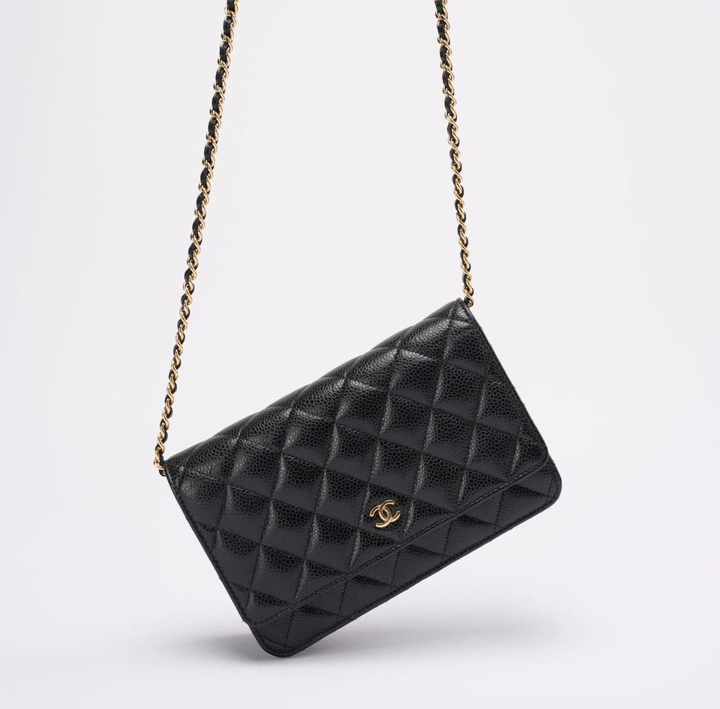 pre-owned coco-vault Chanel Black Quilted Caviar Leather Classic Wallet on Chain 2021