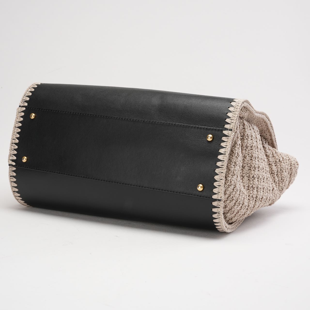 pre-owned coco-vault Chanel Deauville Shopping Tote Large Kalbsleather Black/Beige