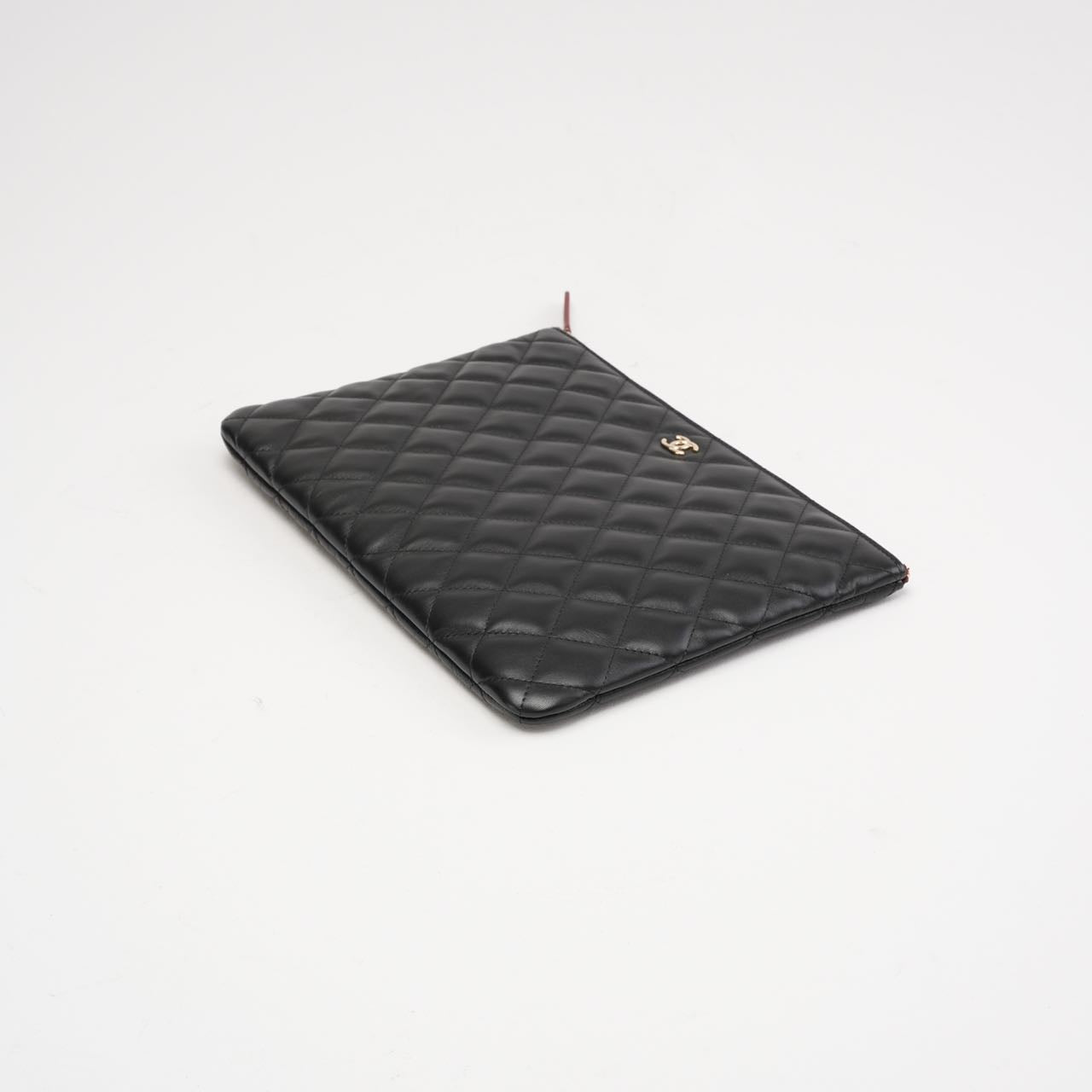 pre-owned coco-vault Chanel Classic Clutch New Medium Black 2018