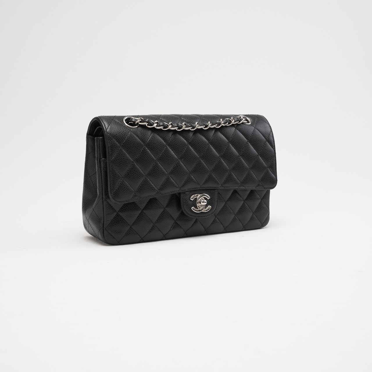 pre-owned coco-vault Chanel Classic Medium Double Flap Bag Black Caviar-leather 2010
