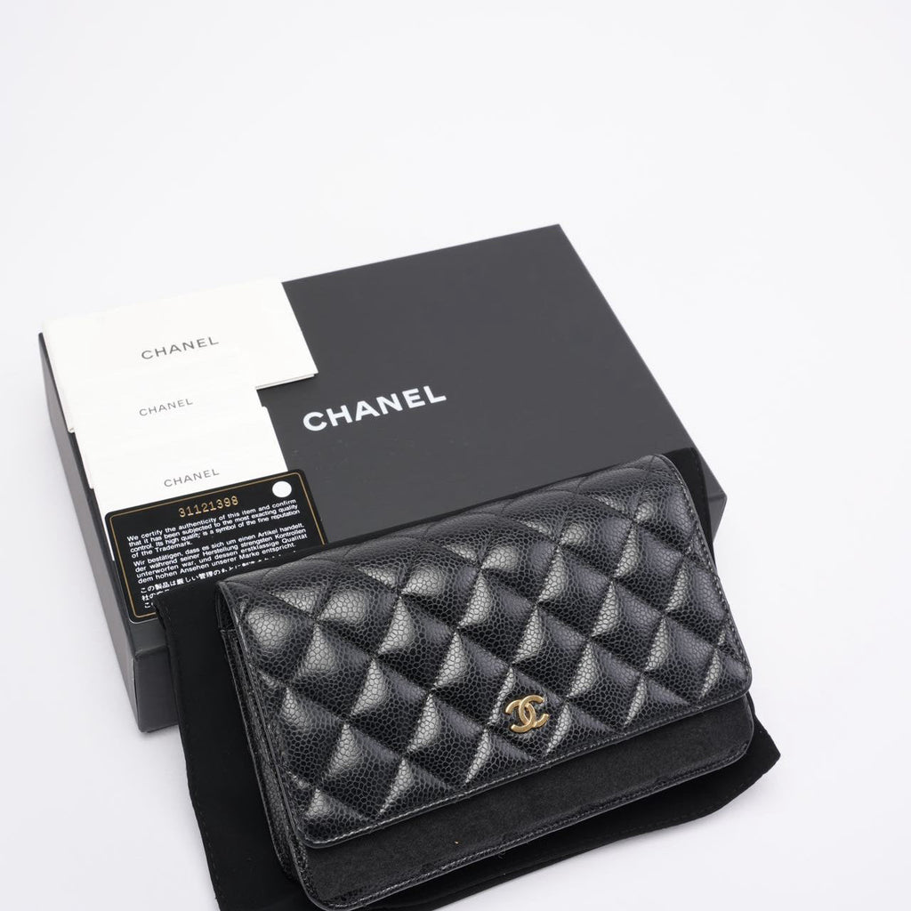 pre-owned coco-vault Chanel Black Quilted Caviar Leather Classic Wallet on Chain 2021