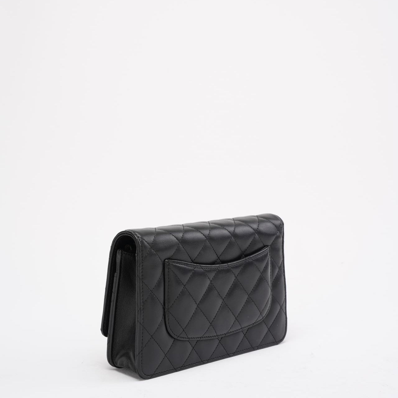 pre-owned coco-vault Chanel Black Classic Wallet on Chain (WOC) 2018