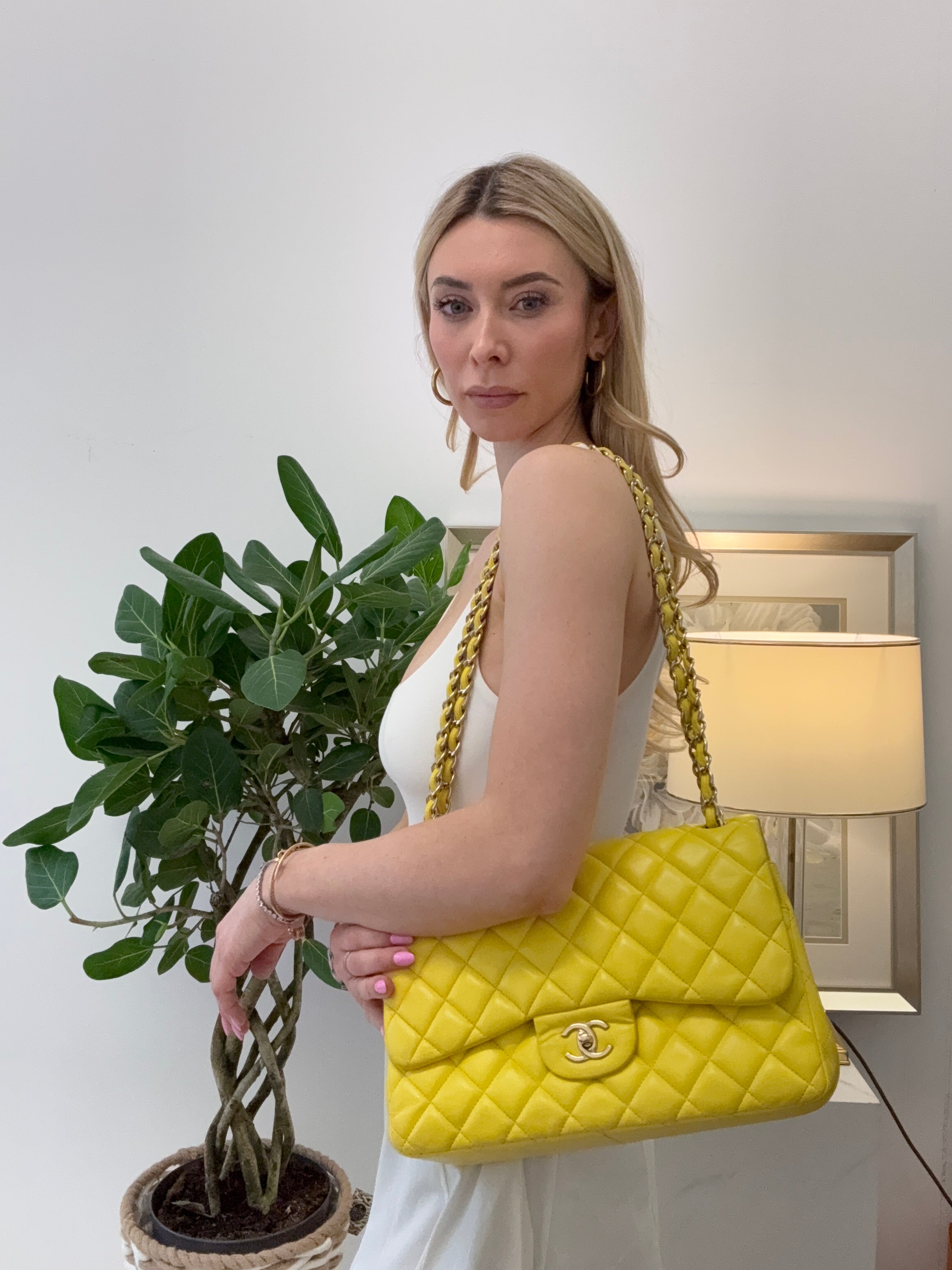 pre-owned coco-vault Chanel Classic Jumbo Double Flap Yellow Lambskin 2011