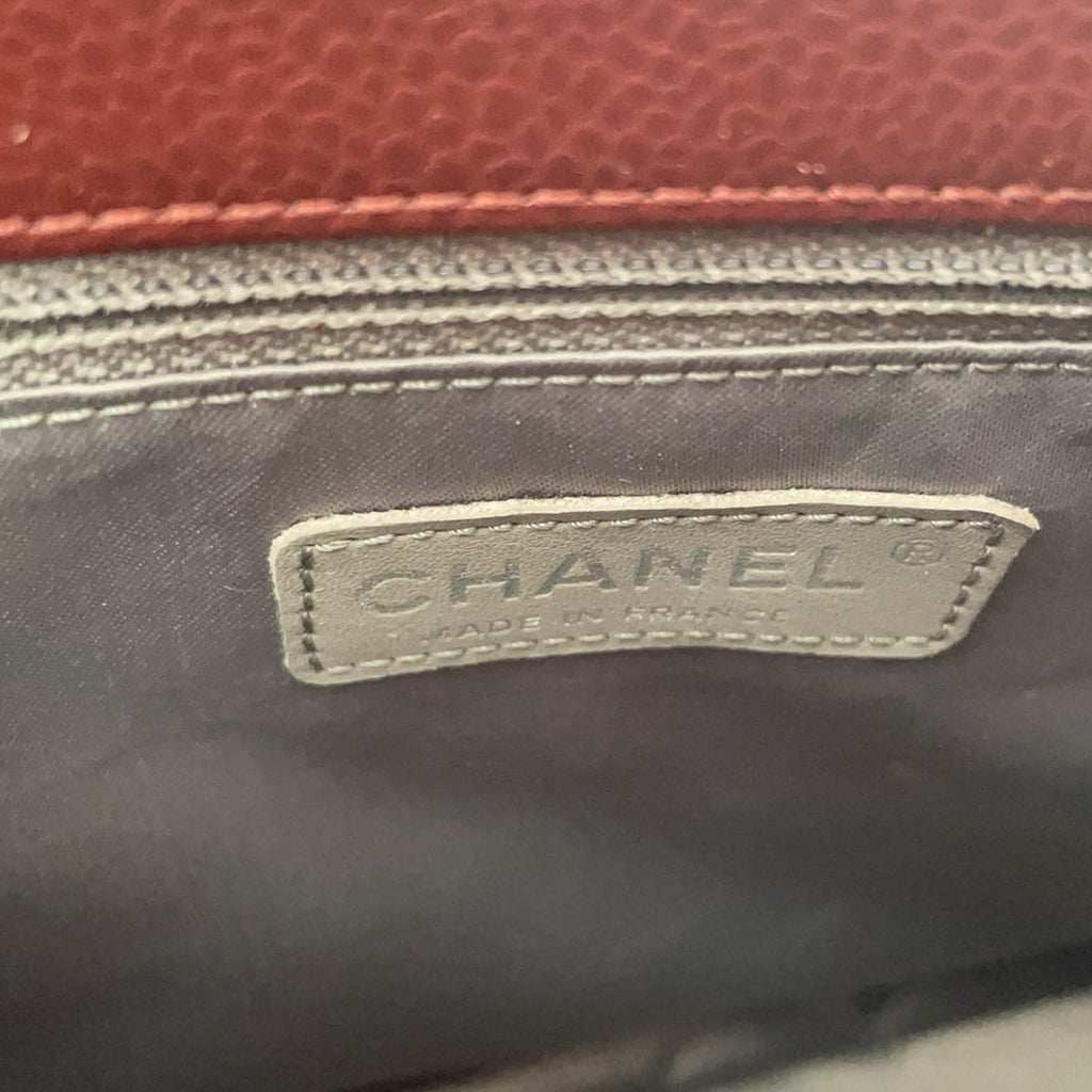 pre-owned coco-vault Chanel Grand Shopping Tote (GST) in Burgundy Caviar 2014