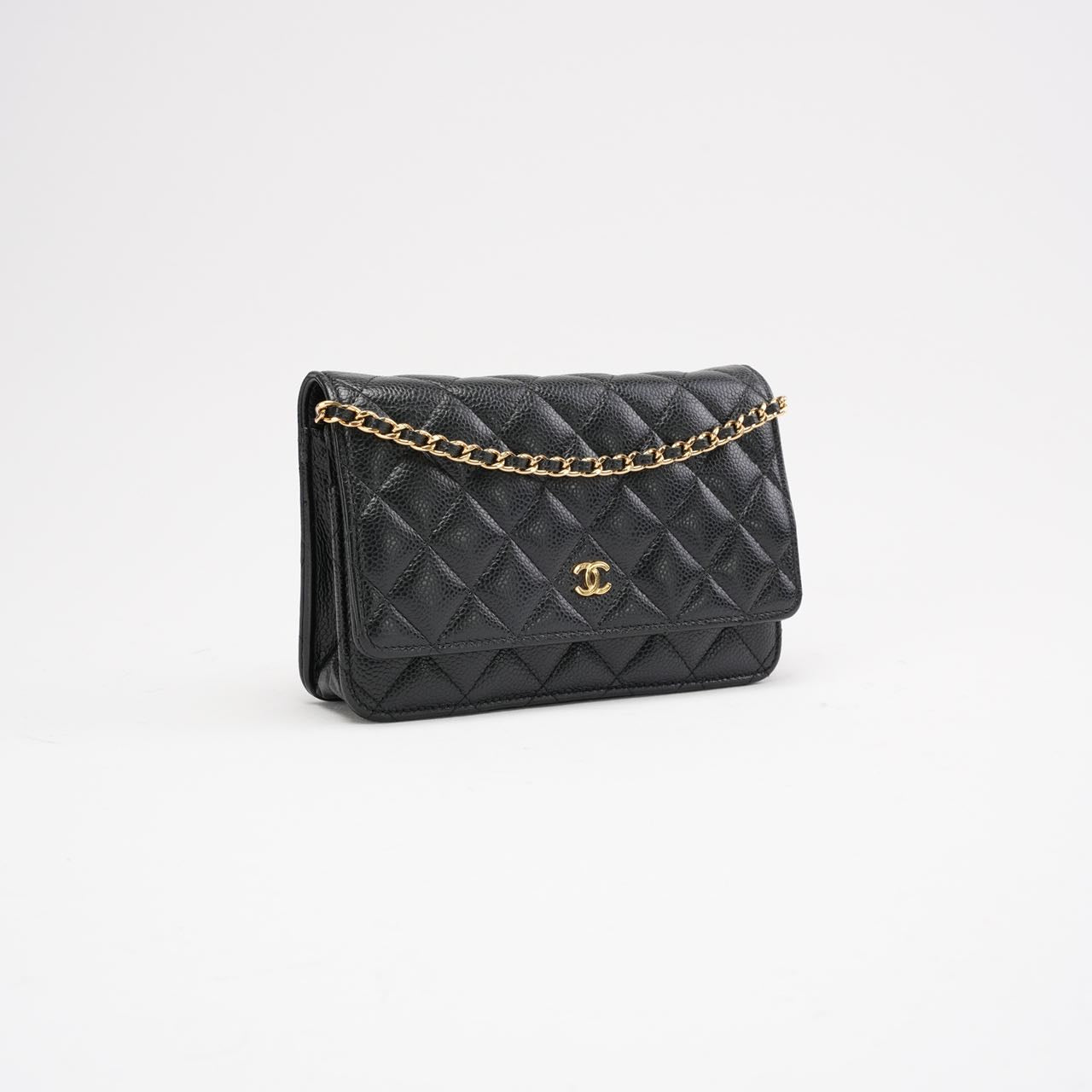 pre-owned coco-vault Chanel Black Classic Wallet on Chain (WOC) Caviar 2018