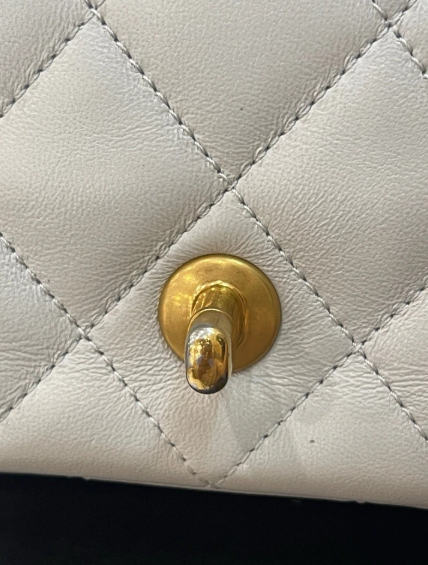 Pre-owned Chanel 25C Light Grey Lambskin Flap Bag