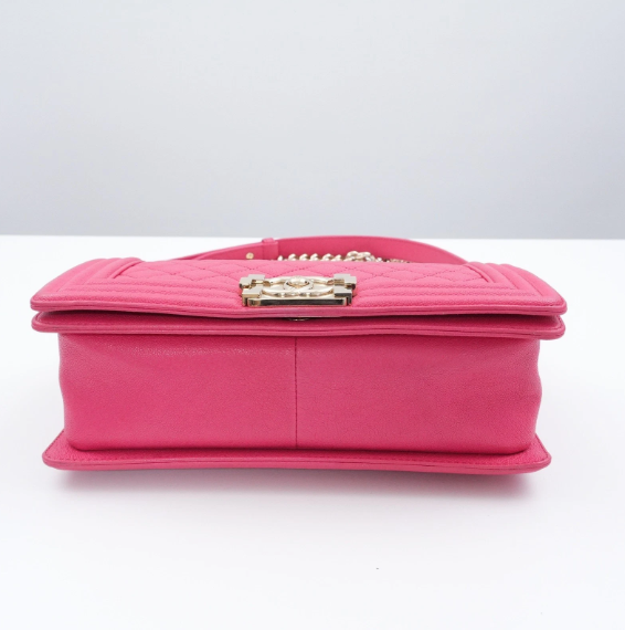 Pre-owned CHANEL Boy Chanel Medium 25 A67086 Caviarskin Leather Bag With Seal #53833A