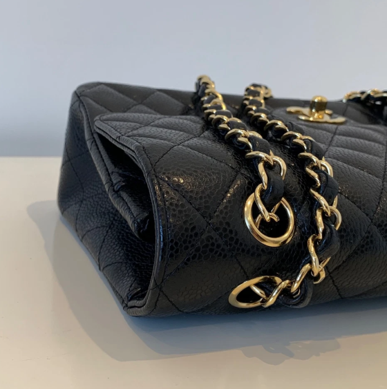 Pre-owned CHANEL Classic Double Flap Bag Medium, Black Caviar Leather with Gold Hardware