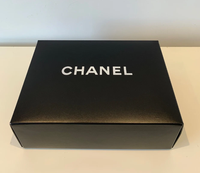 Pre-owned CHANEL Classic Double Flap Bag Medium, Black Caviar Leather with Gold Hardware