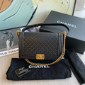 Pre-owned Chanel Boy Large Black Quilted Calfskin Leather Shoulder Bag
