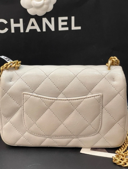 Pre-owned Chanel 25C Light Grey Lambskin Flap Bag