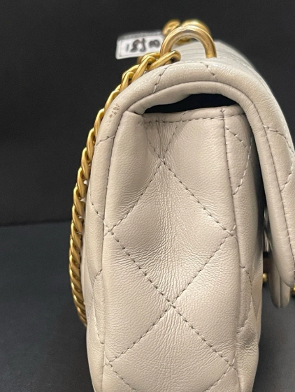Pre-owned Chanel 25C Light Grey Lambskin Flap Bag