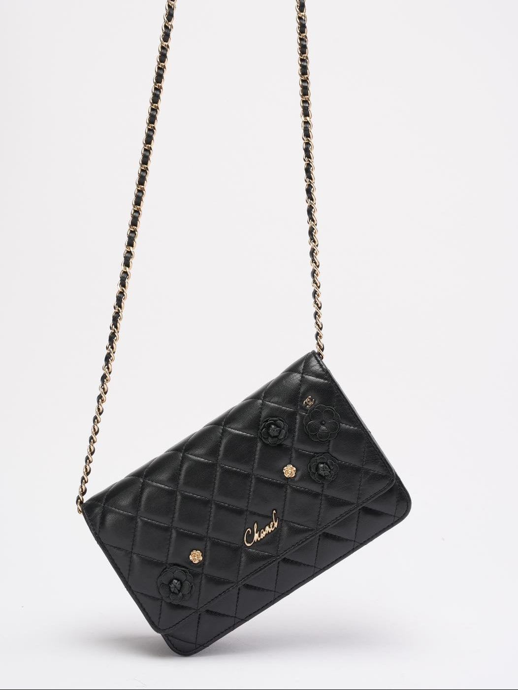 pre-owned coco-vault Chanel Wallet on Chain Black with Camélia Charms 2019