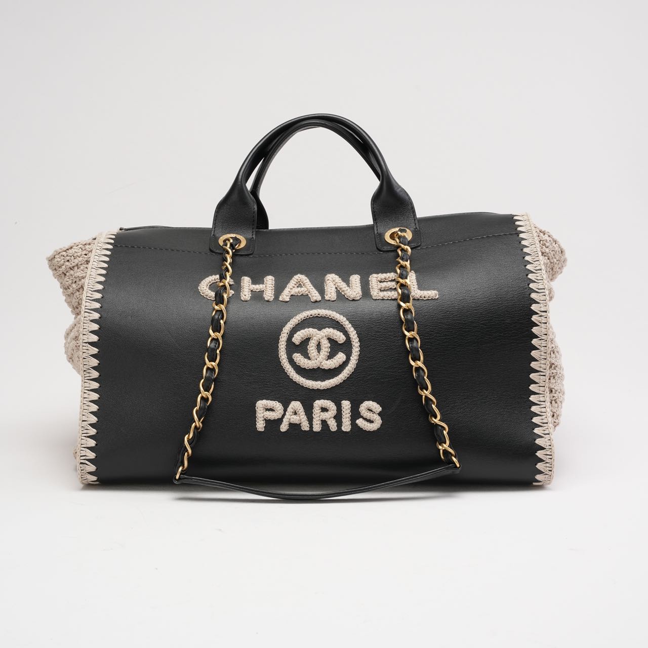 pre-owned coco-vault Chanel Deauville Shopping Tote Large Kalbsleather Black/Beige